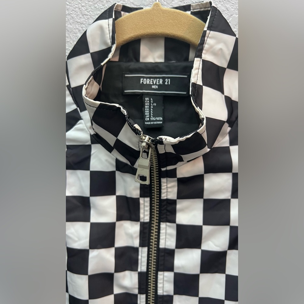 Forever 21 Black and White Checkered Windbreaker - Picture 2 of 10
